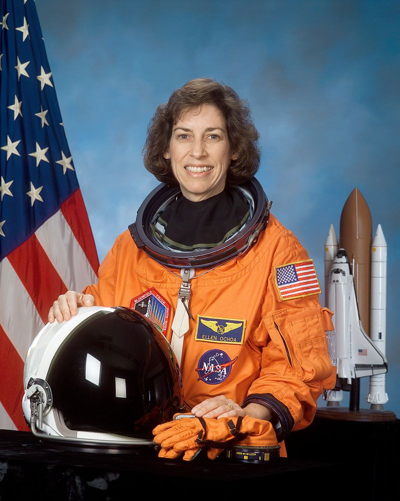 Ellen-Ochoa-first-Hispanic-Women-In-Space
